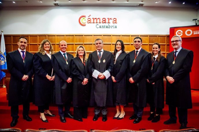 Toma de posesión del nuevo decano del Colegio de la Abogacía de Cantabria y de su equipo