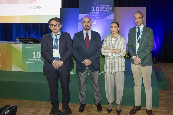 El Consejero De Salud, César Pascual, Inaugura El 10º Simposio De Enfermedades Autoinmunes Sistémicas.