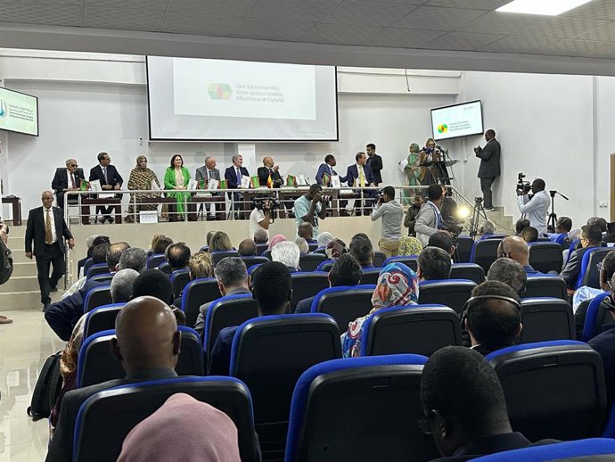 Encuentro de trabajo entre representantes de las cámaras de comercio de Canarias y Mauritania
