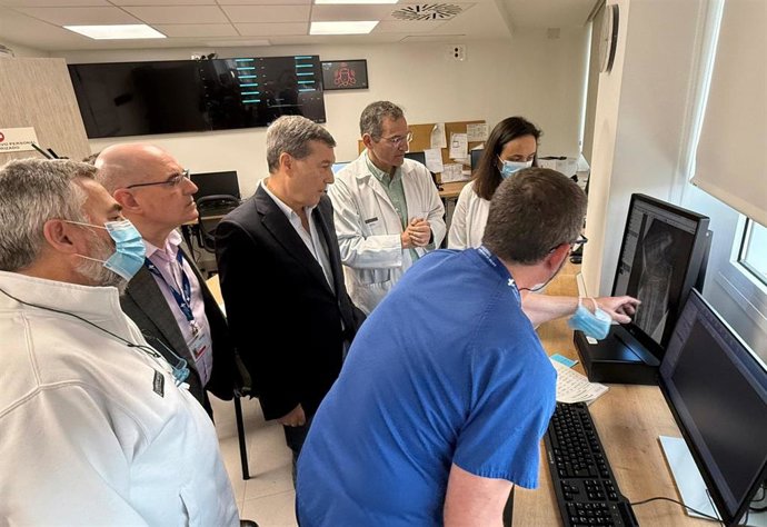 Sanidad desarrolla un sistema con IA para ayudar a detectar patologías en radiografías y prevé generalizarlo en abril.