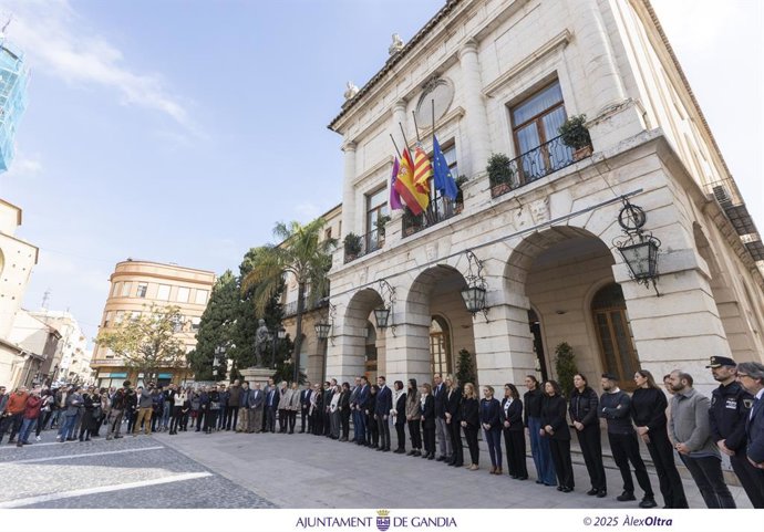 Minut de silenci a Gandia 
