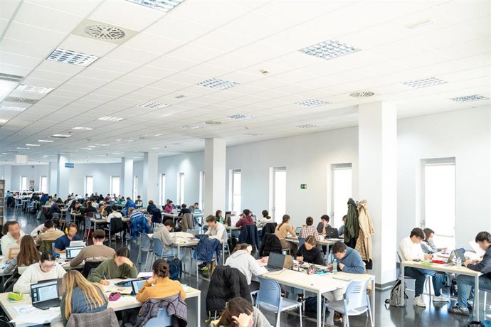 Mairena planea mejoras en sus bibliotecas