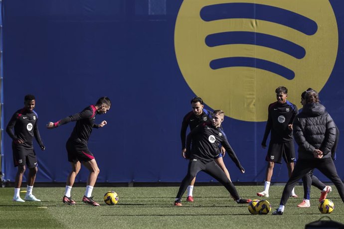 Fermin Lopez, Ferran Torres, Eric Garcia, Lamine Yamal and Ansu Fati during the training day of FC Barcelona ahead the Spanish League, La Liga EA Sports, football match against Sevilla CF at Ciudad Esportiva Joan Gamper on February 08, 2025 in Sant Joan D