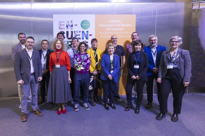 Expertos participantes en una jornada de la Fundación Medina sobre IA