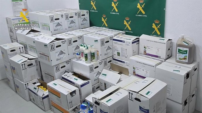 Material intervenido en el marco de la operación 'Hammerok' de la Guardia Civil.