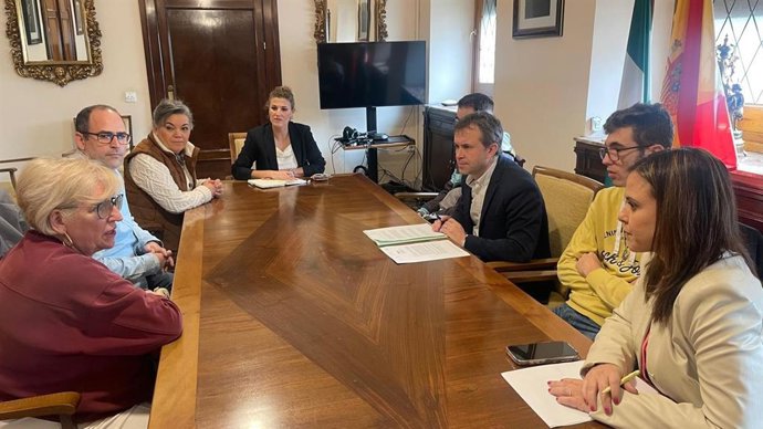 Reunión con representantes de Integrar.