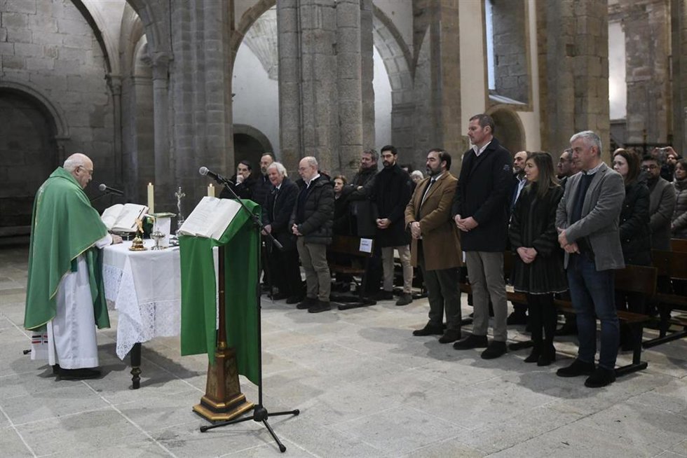 Misa-homenaje por Alfredo Brañas.