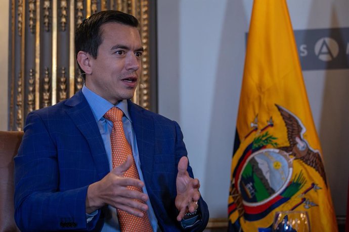 Archivo - May 17, 2024, Madrid, Spain: Daniel Noboa president of Ecuador speaks during an interview. Daniel Noboa, president of Ecuador, participated in a gathering organized by the EFE agency and Casa América during his visit to Spain. The president of E