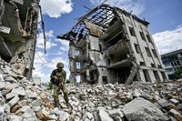 La guerra entre Rusia y Ucrania cumple tres años con la incertidumbre de un acuerdo de paz a expensas de Kiev