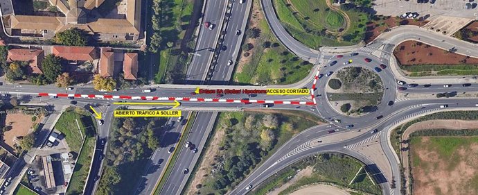 Imagen del corte de tráfico del ramal de la carretera de Sóller hacia la Via de Cintura