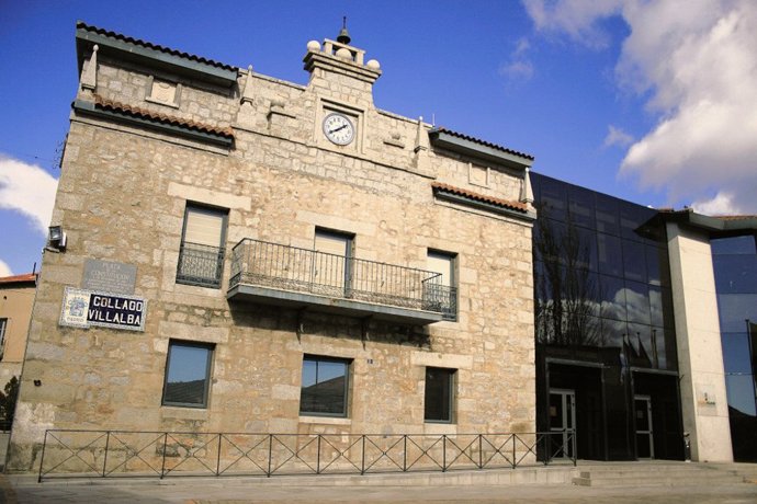 Archivo - Fachada del Ayuntamiento de Collado Villalba