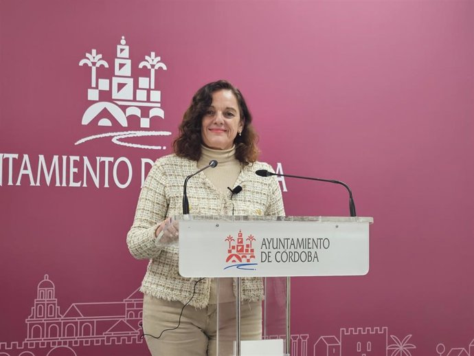 La concejala socialista Isabel Bernal.