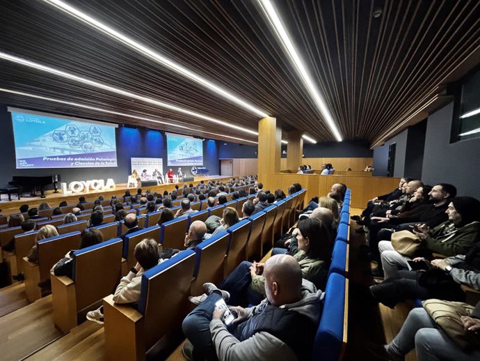 Imagen de las pruebas de admisión de la Universidad Loyola de Sevilla.