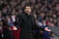 Simeone reconoce la queja del Valencia: "Un día va a ser penalti y otro no"