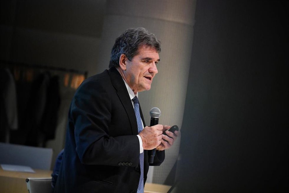 Archivo - El gobernador del Banco de España, José Luis Escrivá, interviene durante las jornadas de Información Macroeconómica 2024