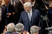 El president d'Alemanya diposita el seu vot a Berlín amb una crida a la participació en les eleccions federals