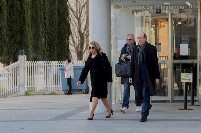 Archivo - La asesora de Moncloa Cristina Álvarez a su salida de los juzgados de Plaza Castilla después de testificar ante el juez del ‘caso Begoña’, a 20 de diciembre de 2024.