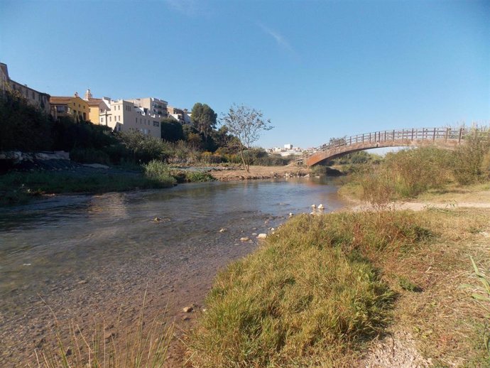 Archivo - Parque natural del Turia a su paso por Riba-roja. Imagen de archivo
