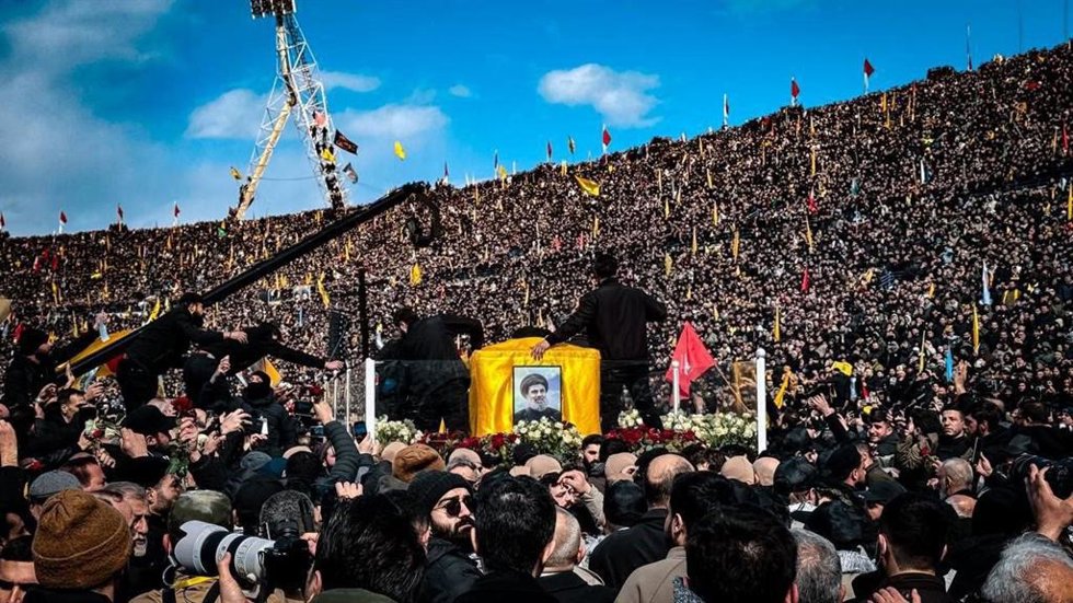 Funeral por Hasán Nasralá en el Estadio Camille Chamun de Beirut