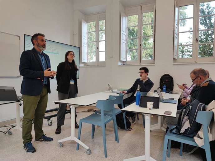 Luis Rodríguez en el encuentro europeo sobre residuos electrónicos celebrado en Málaga.