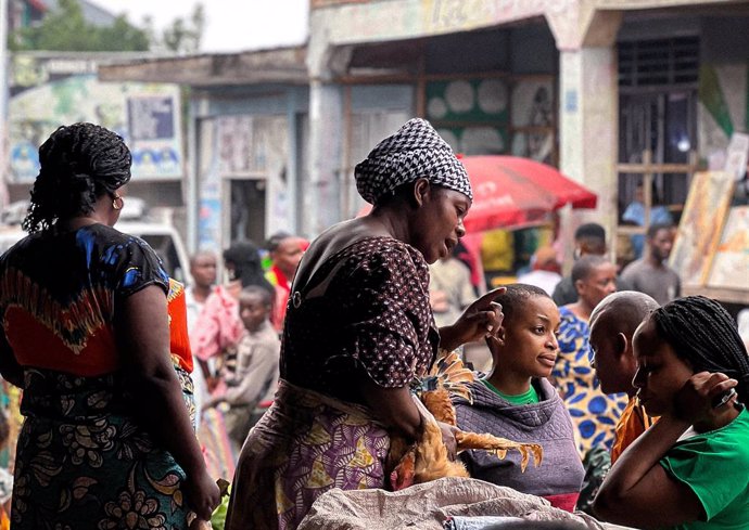 GOMA, Feb. 2, 2025  -- This phone taken with a mobile phone on Feb. 1, 2025 shows vendors selling chicken at a street market in Goma, North Kivu Province, Democratic Republic of the Congo (DRC). TO GO WITH "Roundup: With calm being restored in DRC's Goma,