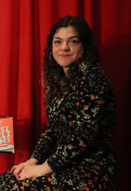 La poeta madrileña Edurne Batanero visita este lunes el ciclo de los 'Lunes Literarios'