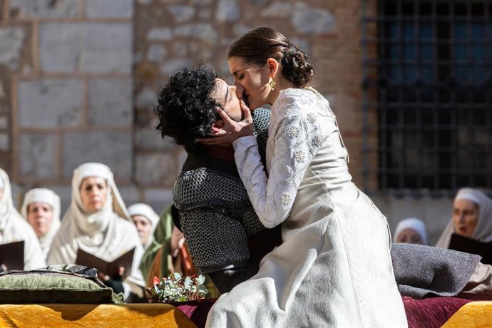 Recreación del funeral de Isabel y Diego, en Teruel, Aragón (España). La Fundación Bodas de Isabel organiza de manera anual el segundo o tercer fin de semana de febrero la representación histórica de la leyenda de Los Amantes de Teruel. 