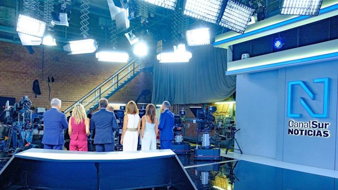 Nuevo plató para los informativos provinciales de la cadena.