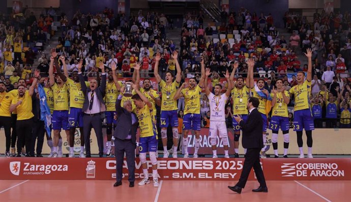 CV Guaguas defiende en Zaragoza su título de campeón de Copa del Rey