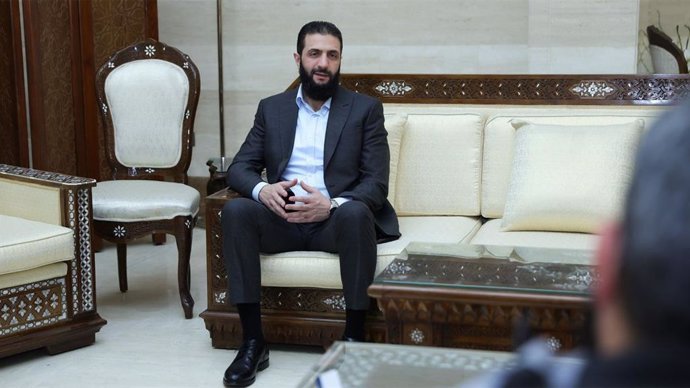 Archivo - El presidente de transición de Siria y líder del grupo yihadista sirio Hayat Tahrir al Sham (HTS), Ahmed Husein al Shara