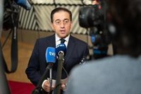 El Gobierno reprocha al PP que no rompa con "la extrema derecha" como hace la CDU en Alemania