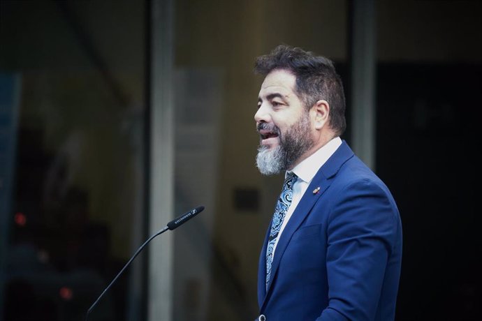 Archivo - El portavoz del PSN, Ramón Alzórriz.