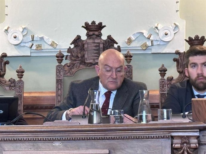 El alcalde de Valladolid, Jesús Julio Carnero.