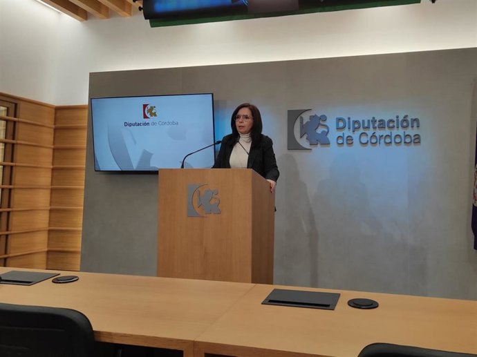 La presidenta del IPBS, Irene Aguilera, en rueda de prensa.