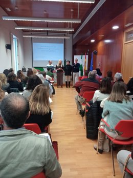 Jornada para profesionales del SAE para atención a mujeres víctimas de violencia de género.