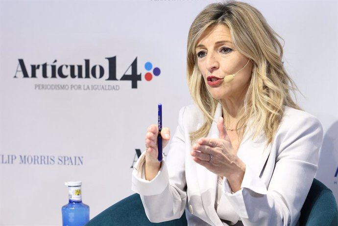 La vicepresidenta segunda y ministra de Trabajo y Economía Social, interviene en el ciclo de debate 'Pioneras14', organizado por el diario digital Artículo 14, en el Club Monteverdi, a 24 de febrero de 2025, en Madrid (España). 