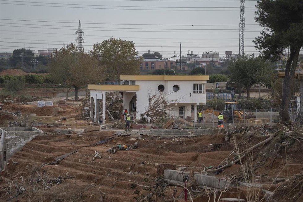 Archivo - Una vivienda afectada tras el paso de la DANA, 8 de noviembre de 2024, en Torrent, Valencia
