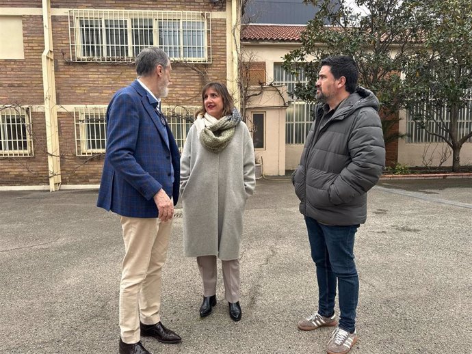 La portavoz del grupo municipal del PSOE en el Ayuntamiento de Zaragoza, Lola Ranera, propone una calle a la farmacéutica Paquita Ors