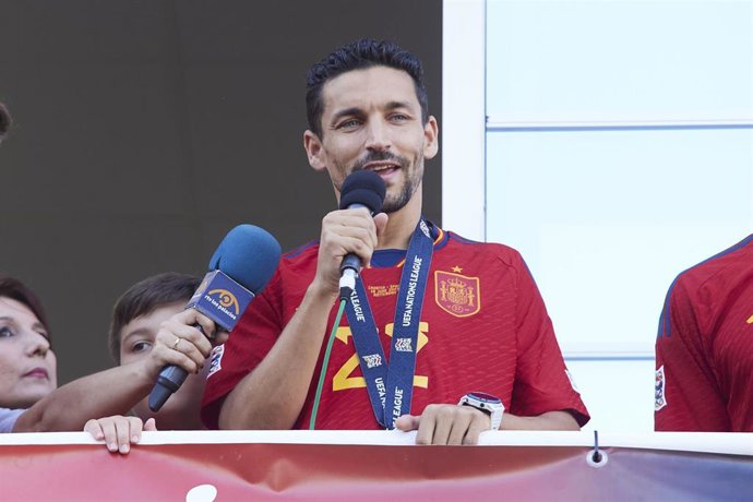 Archivo - El jugador de la Selección Española Jesús Navas, durante la recepción institucional a los tres jugadores palaciegos del combinado nacional tras la conquista de la última Nations League. 