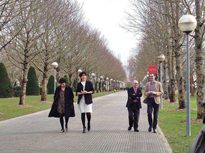 La ministra de Inclusión, Seguridad Social y Migraciones, Elma Saiz, antes de impartir una charla en la Universidad Pública de Navarra.