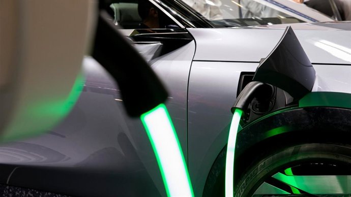 Los fabricantes europeos de automóviles piden "una introducción gradual" de la normativa 'CAFE' en 2025 y 2026.