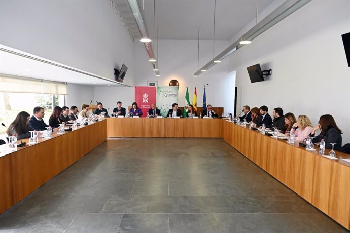 Reunión de la FAMP, este lunes en Tomares (Sevilla)