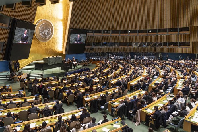 27 de janeiro de 2025, Nova York, Nova York, EUA: O presidente do Estado de Israel, Isaac Herzog, fala durante a Cerimônia em Memória do Holocausto da Assembleia Geral das Nações Unidas na sede da ONU em Nova York, em 27 de janeiro de 2025.
