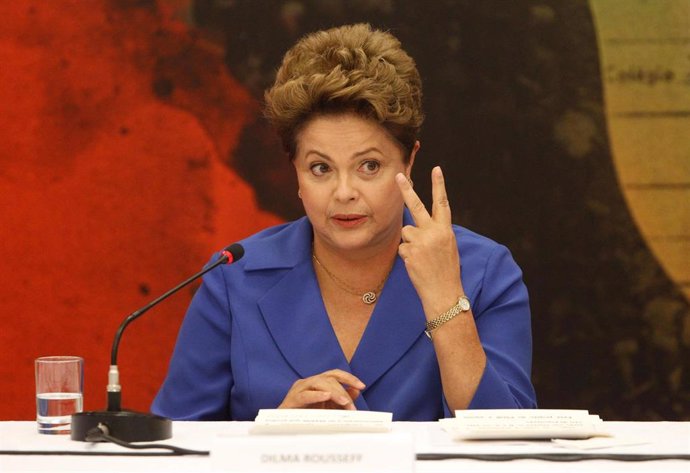 Archivo - La expresidenta brasileña Dilma Rousseff en una imagen de archivo