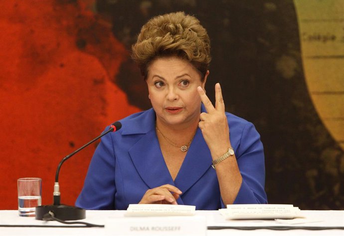 Archivo - Arquivo - A ex-presidente brasileira Dilma Rousseff em uma foto de arquivo.