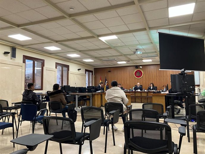 Juicio contra los acusados de traficar con cocaína desde La Soledat en la Audiencia Provincial de Palma.
