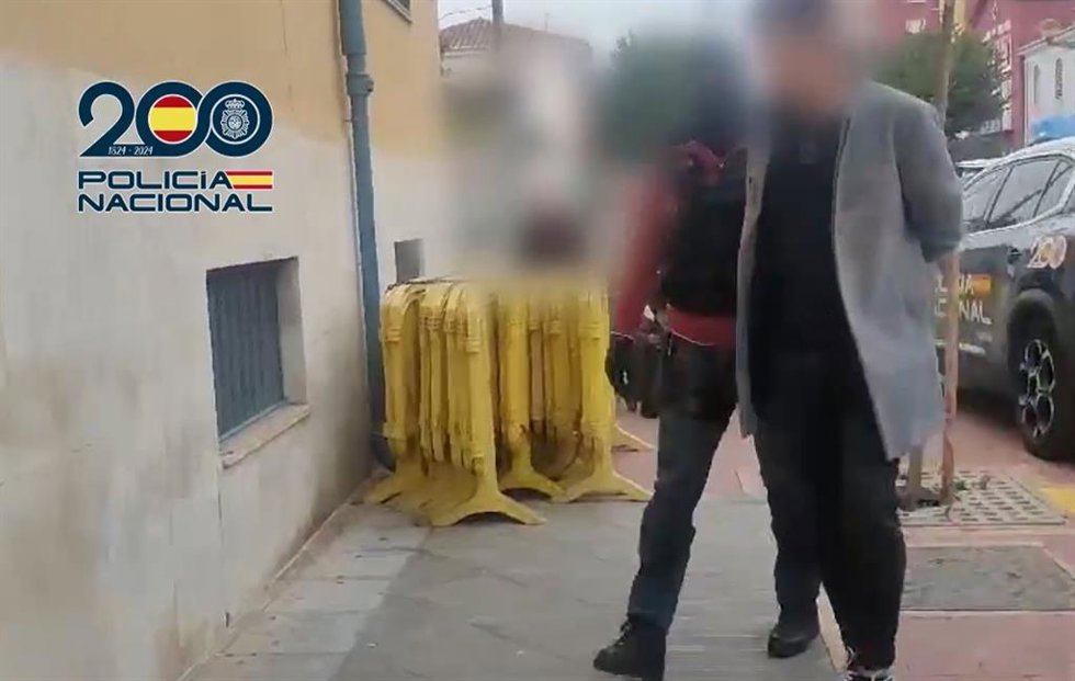 La Policía detiene a un fugitivo buscado por homicidio por las autoridades de Polonia desde 2003