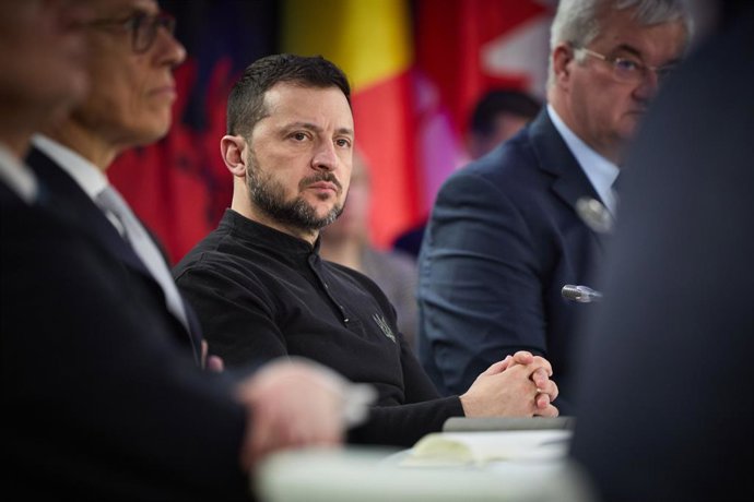 HANDOUT - 24 February 2025, Ukraine, Kiev: Ukrainian President Volodymyr Zelensky attends the 'Support Ukraine' summit to mark the third anniversary of the Russian invasion. Photo: -/Ukrainian Presidency/dpa - ATTENTION: editorial use only and only if the