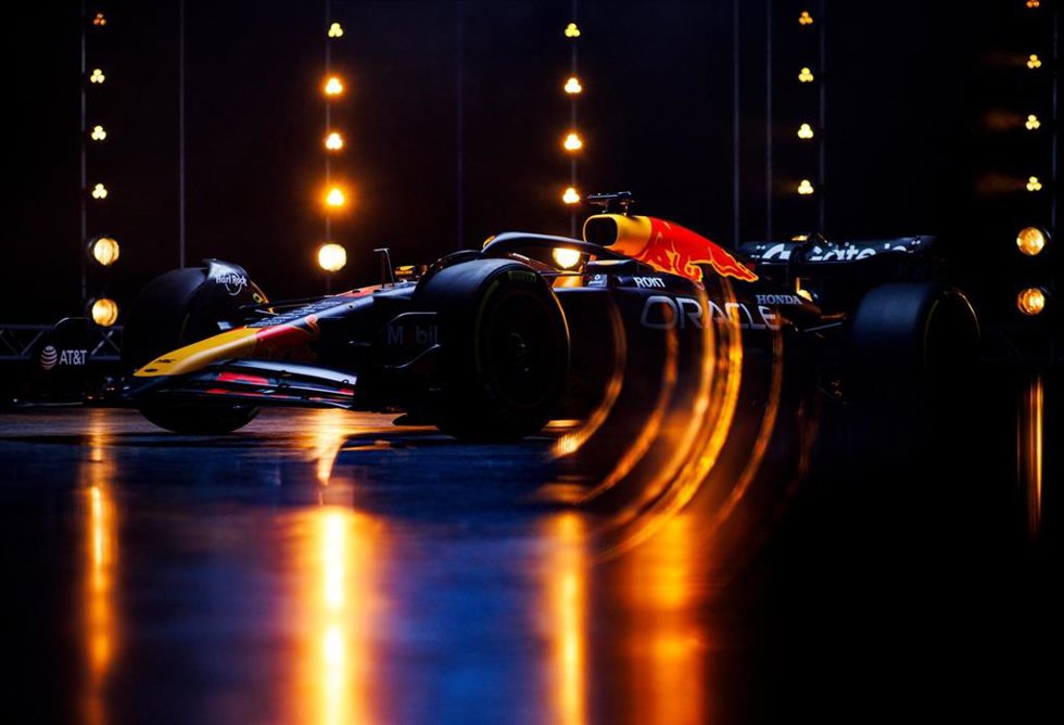El nuevo monoplaza RB21 del equipo Oracle Red Bull Racing de Fórmula 1