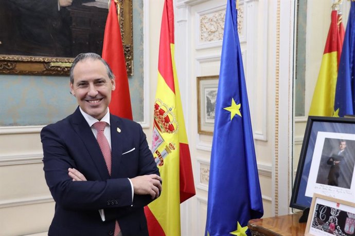 Archivo - El Decano del Ilustre Colegio de la Abogacía de Madrid (ICAM), Eugenio Ribón